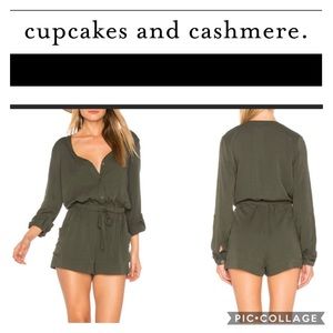 cupcakes and cashmere GOODWIN ROMPER IN ARMY